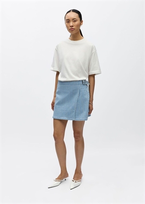 Sanni mw short denim skirt Light Blue Denim Stripes/Whte Object 